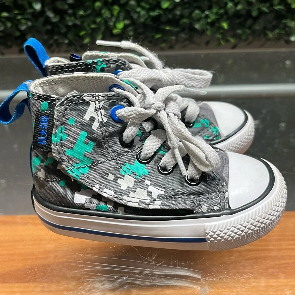 Converse Kids High-Top Sneakers - Gray and Blue